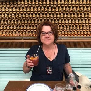 Meet your Posher, Tracy